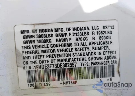 2013 Acura Ilx Hybrid 1.5L z USA, uszkodzony, nr VIN 19VDE3F73DE302557